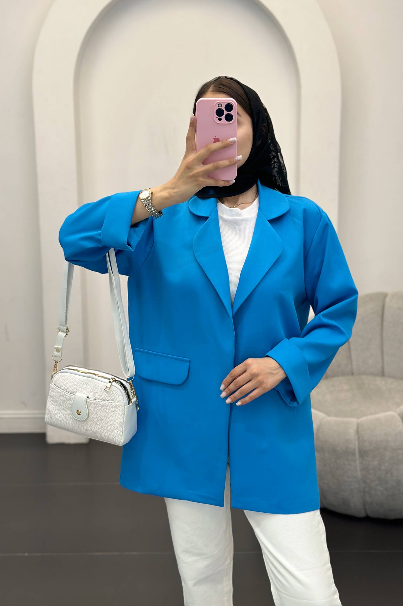 مانتو مازراتی یقه ب ب