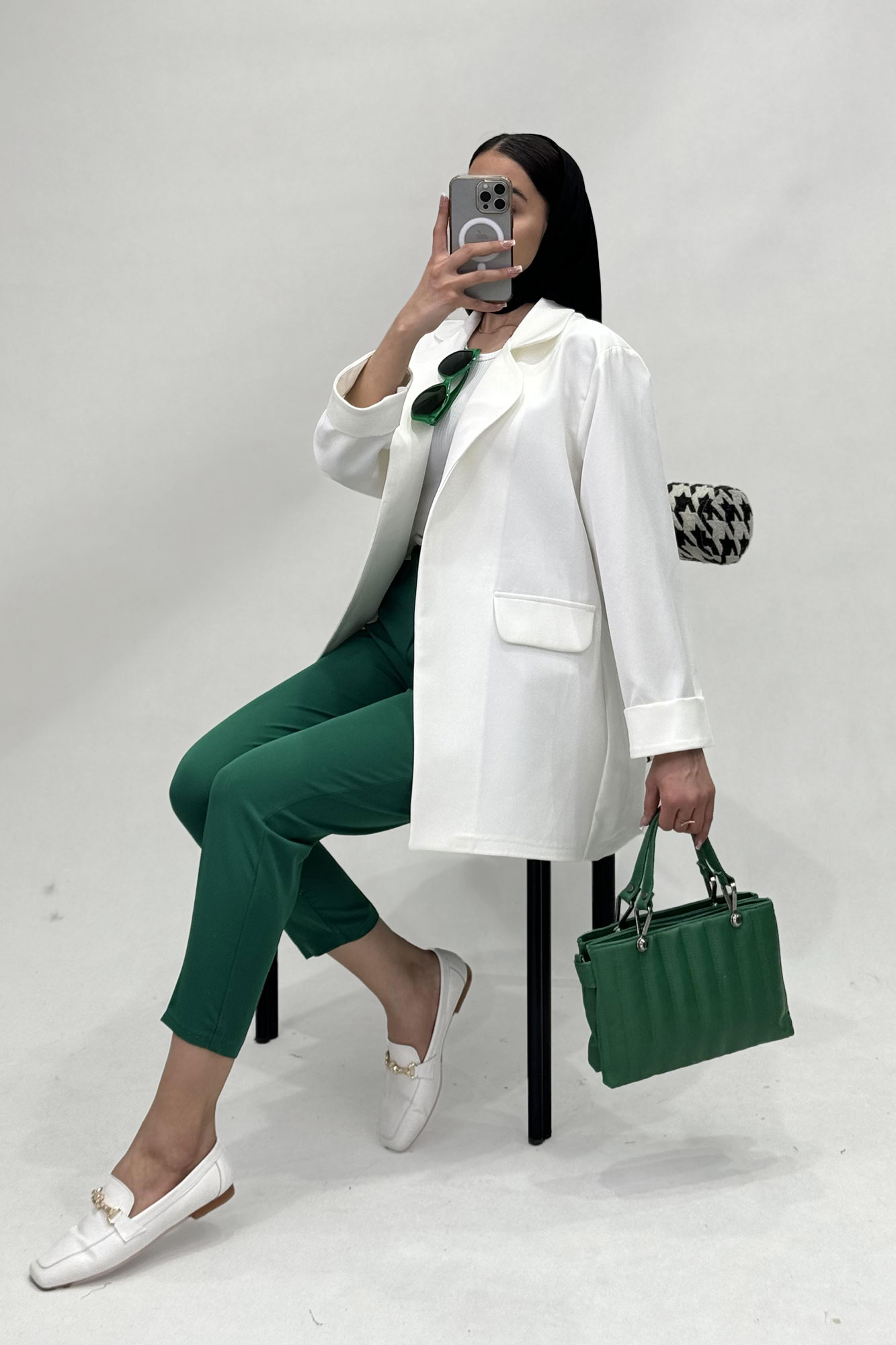 مانتو مازراتی یقه ب ب