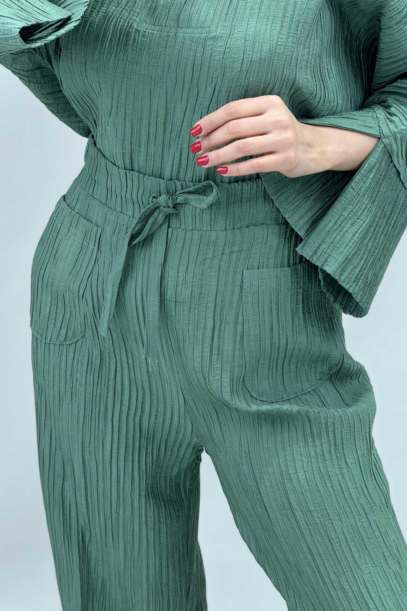 ست شومیز جلوبسته یقه هفت و شلوار بگ کریشه