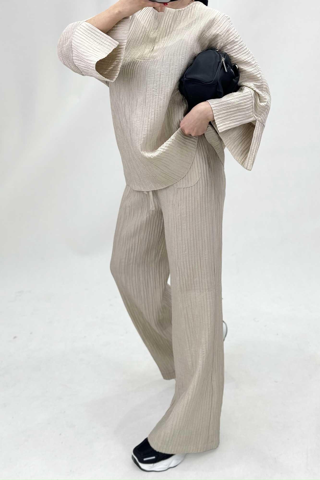 ست شومیز جلوبسته یقه هفت و شلوار بگ کریشه