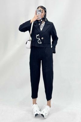 ست کت کراپ شلوار مام کلیشه