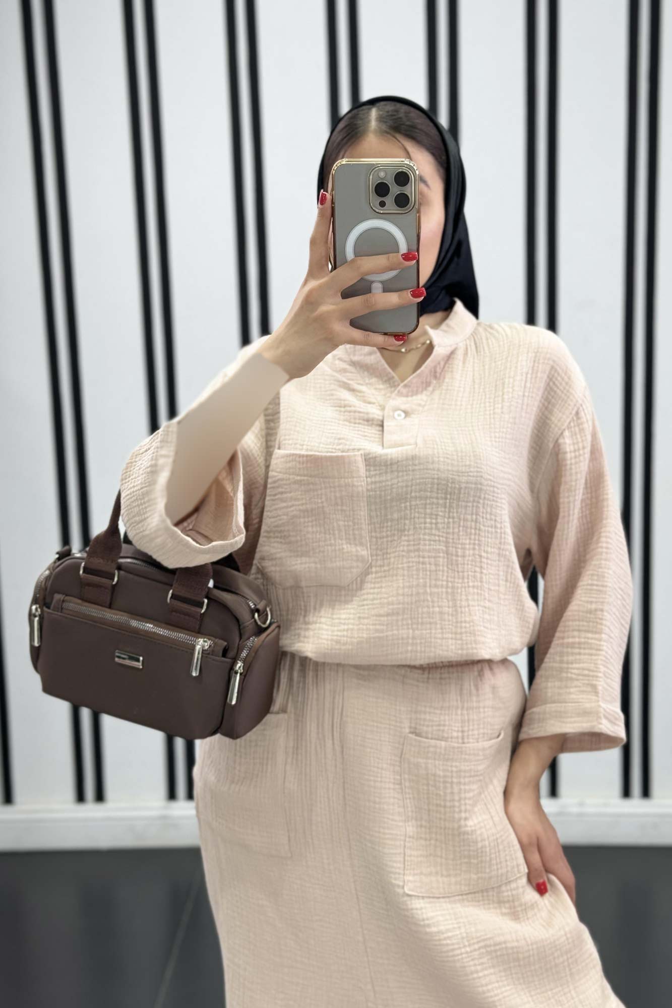 ست شومیز و دامن کوتاه پناه