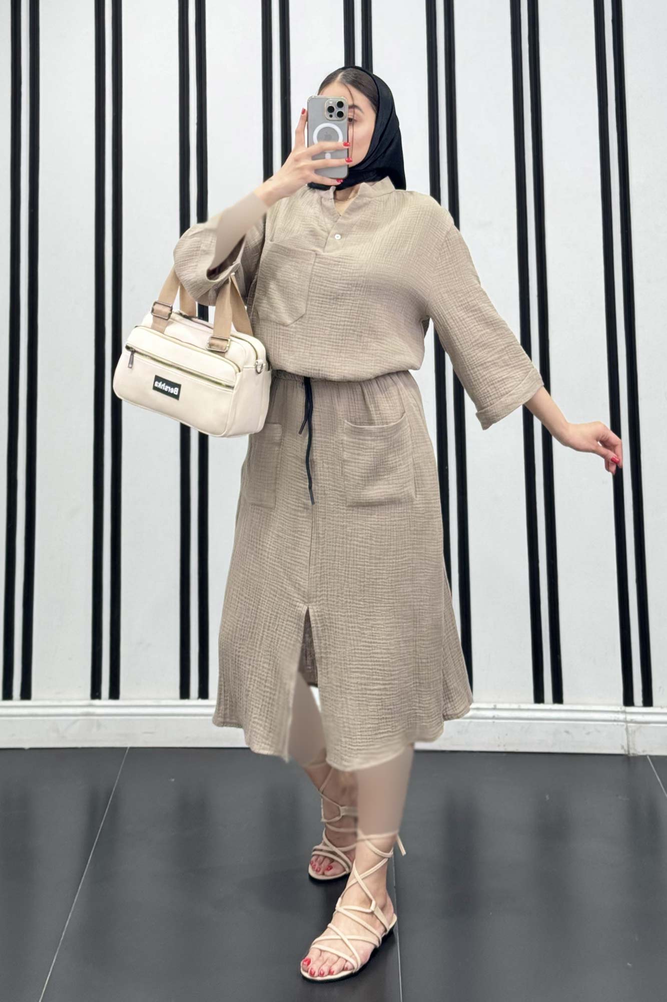 ست شومیز و دامن کوتاه پناه