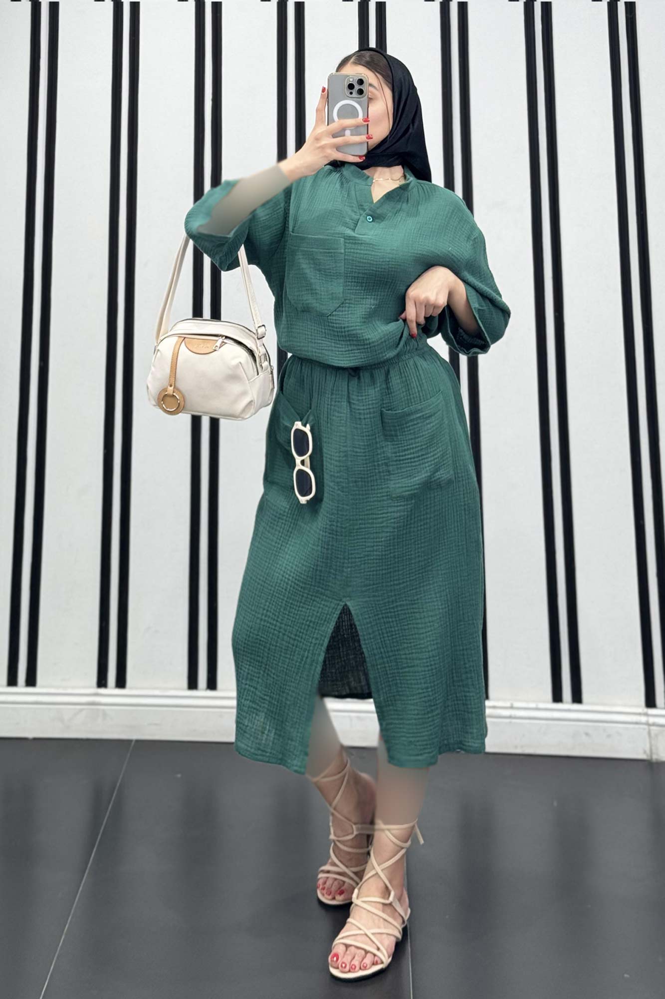 ست شومیز و دامن کوتاه پناه