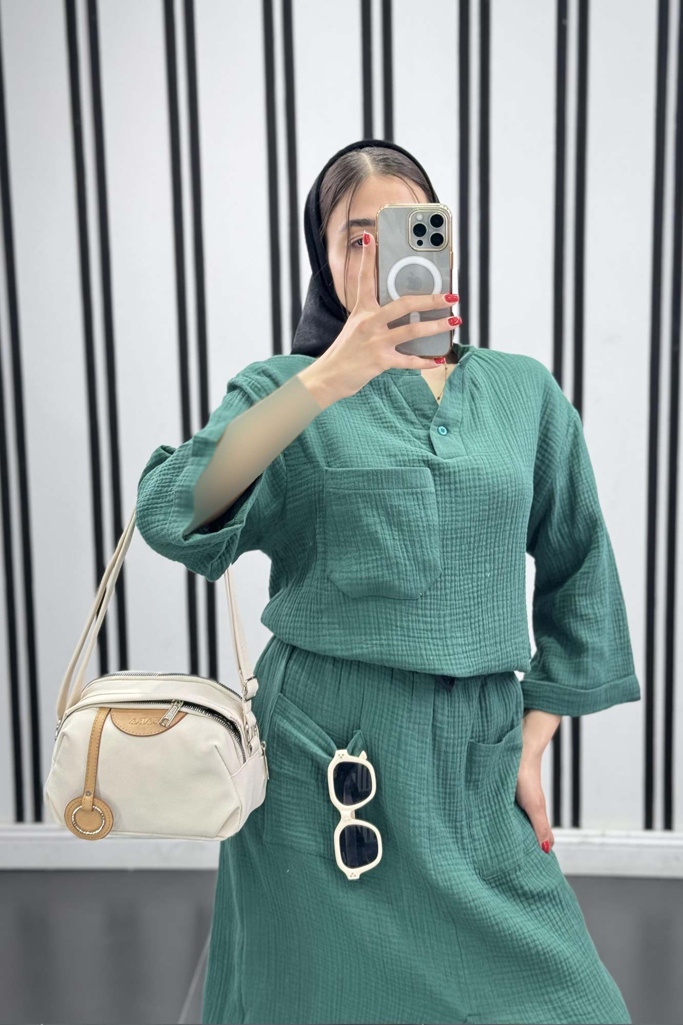 ست شومیز و دامن کوتاه پناه