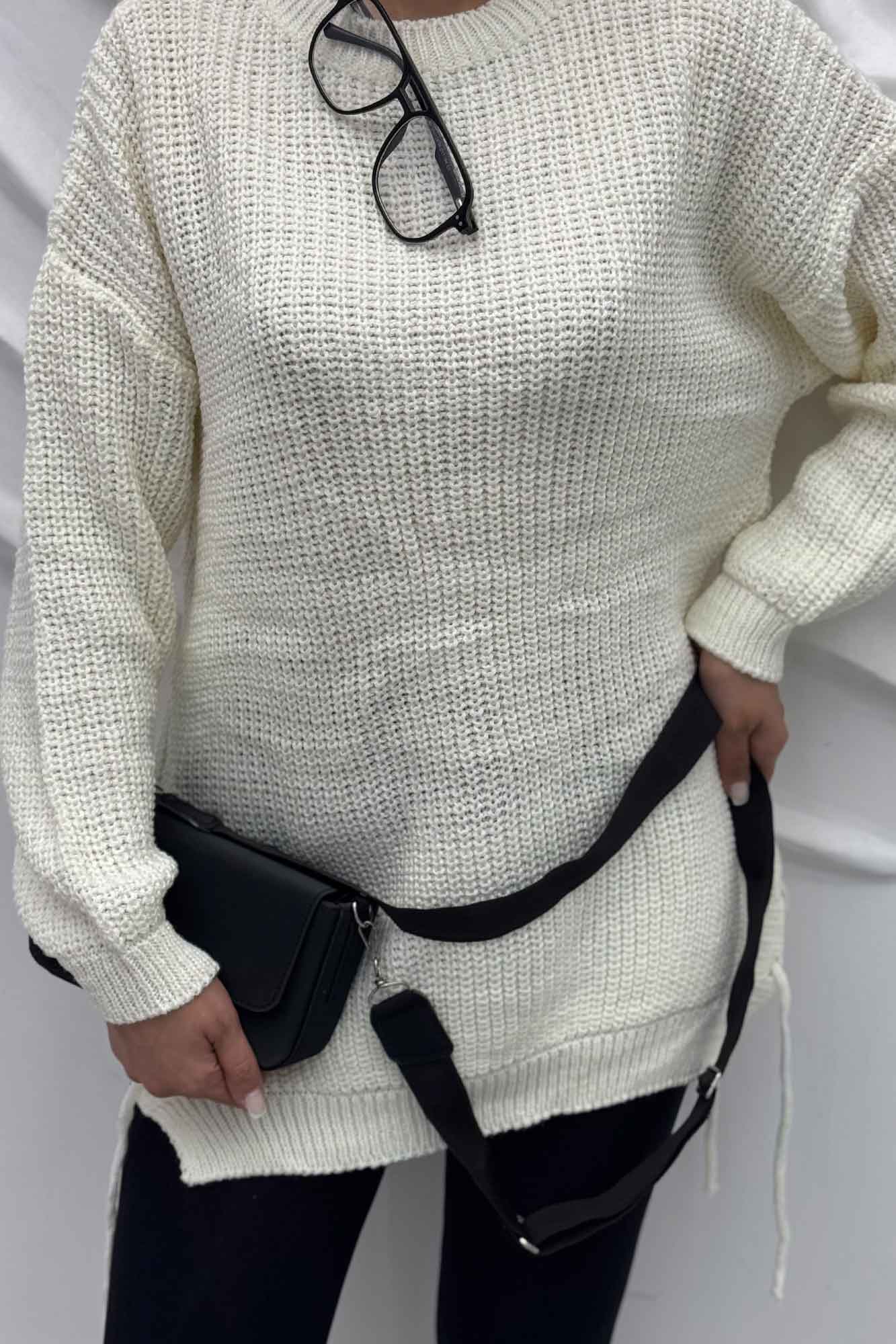 بلوز یقه گرد بغل بند