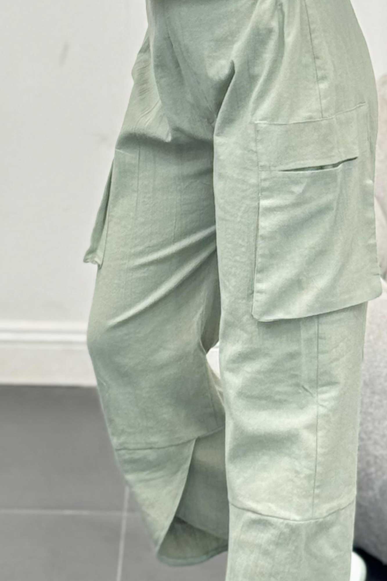 شلوار لینن دو جیب بغل پایین هلال