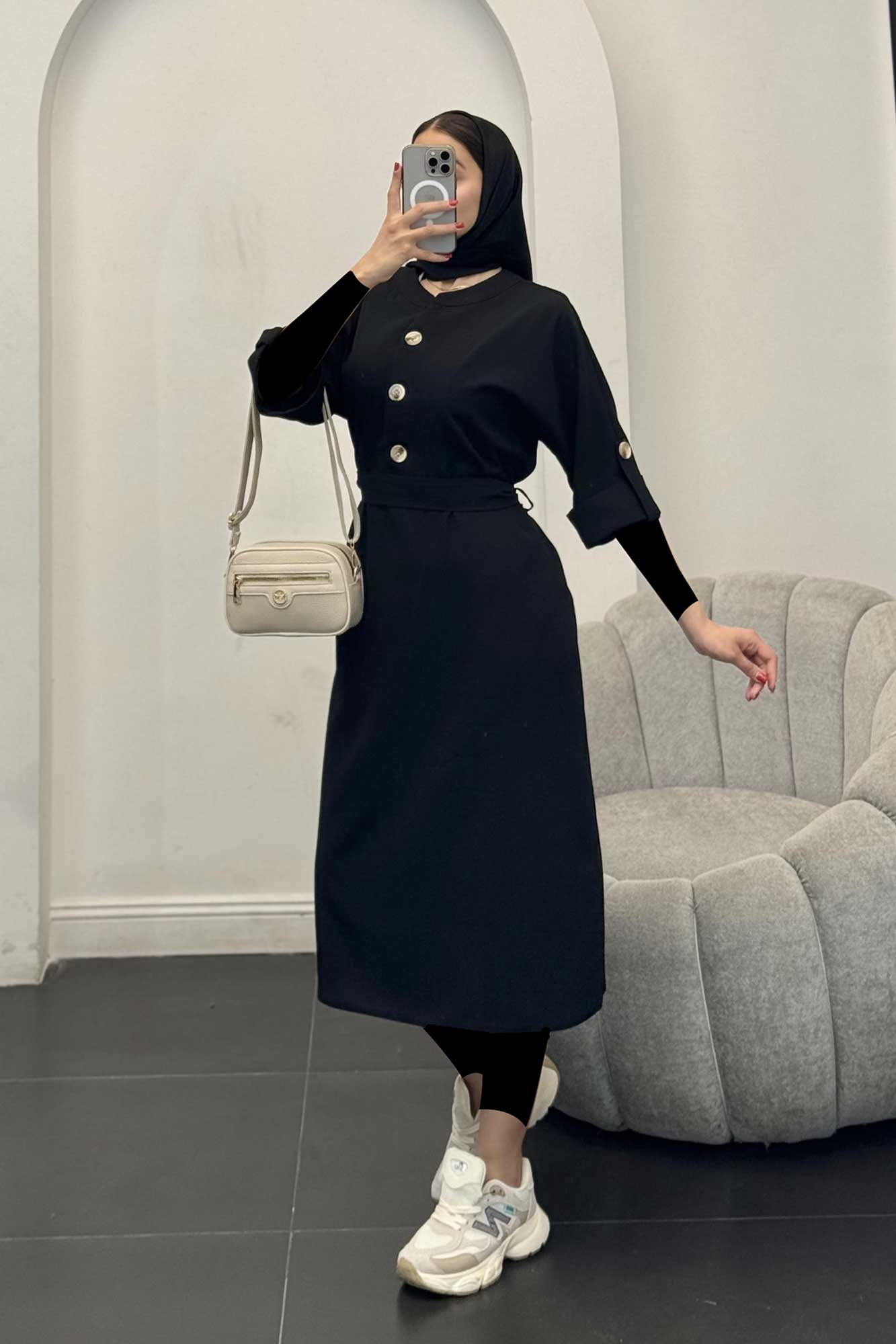 پیراهن لینن سه دکمه آستین بند دار