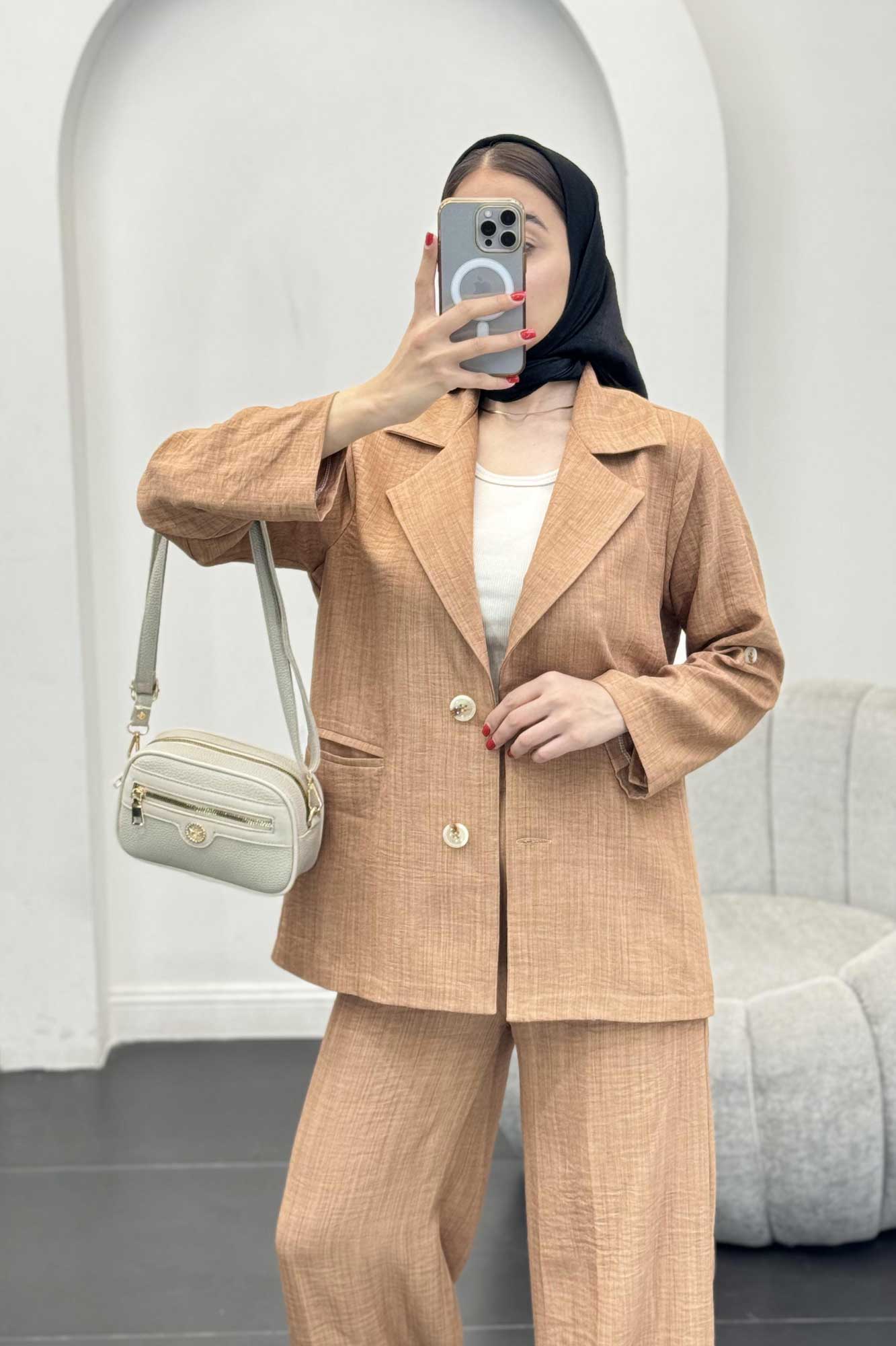 ست کت و شلوار شانتون دو دکمه رایسا