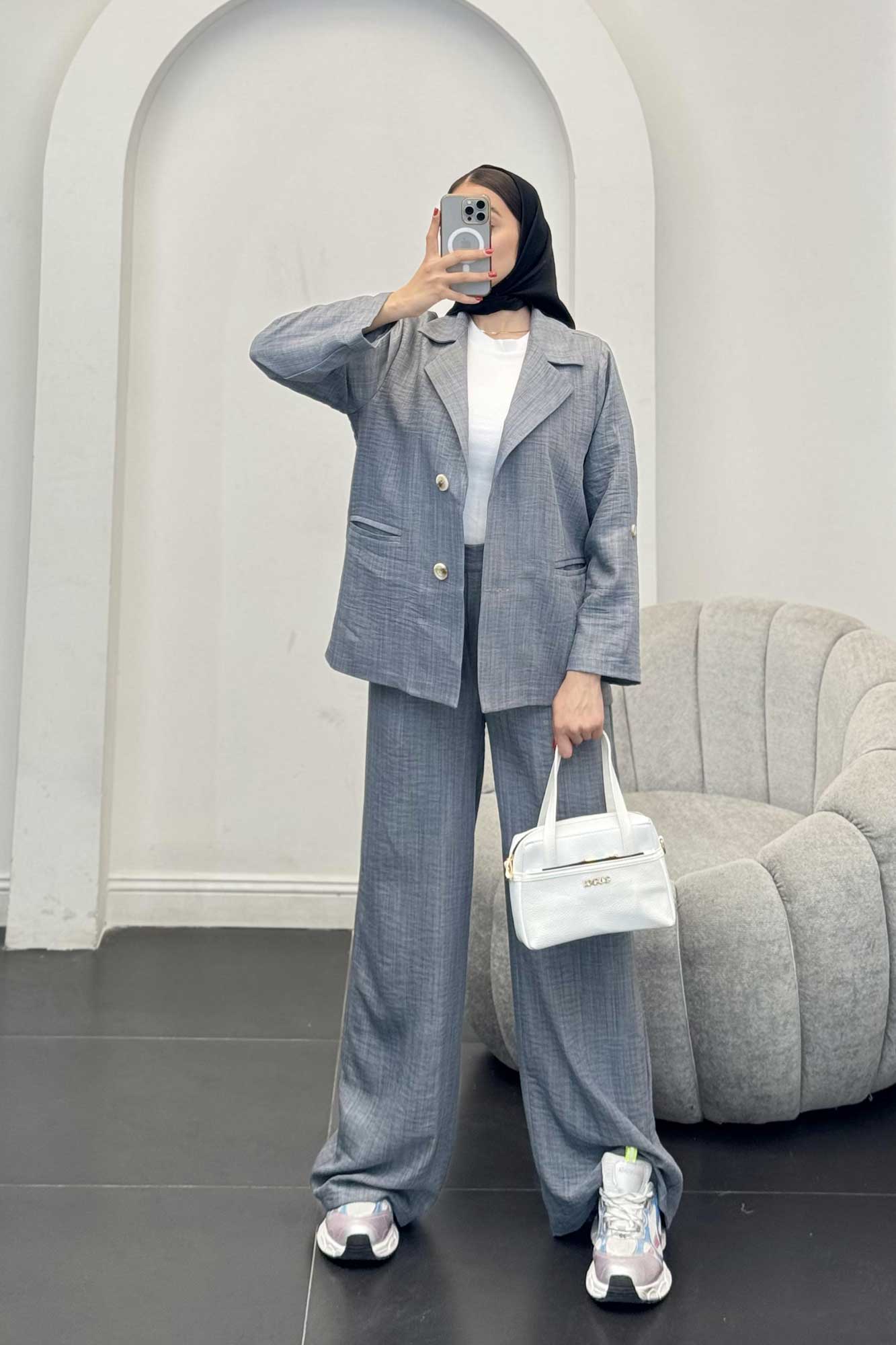 ست کت و شلوار شانتون دو دکمه رایسا