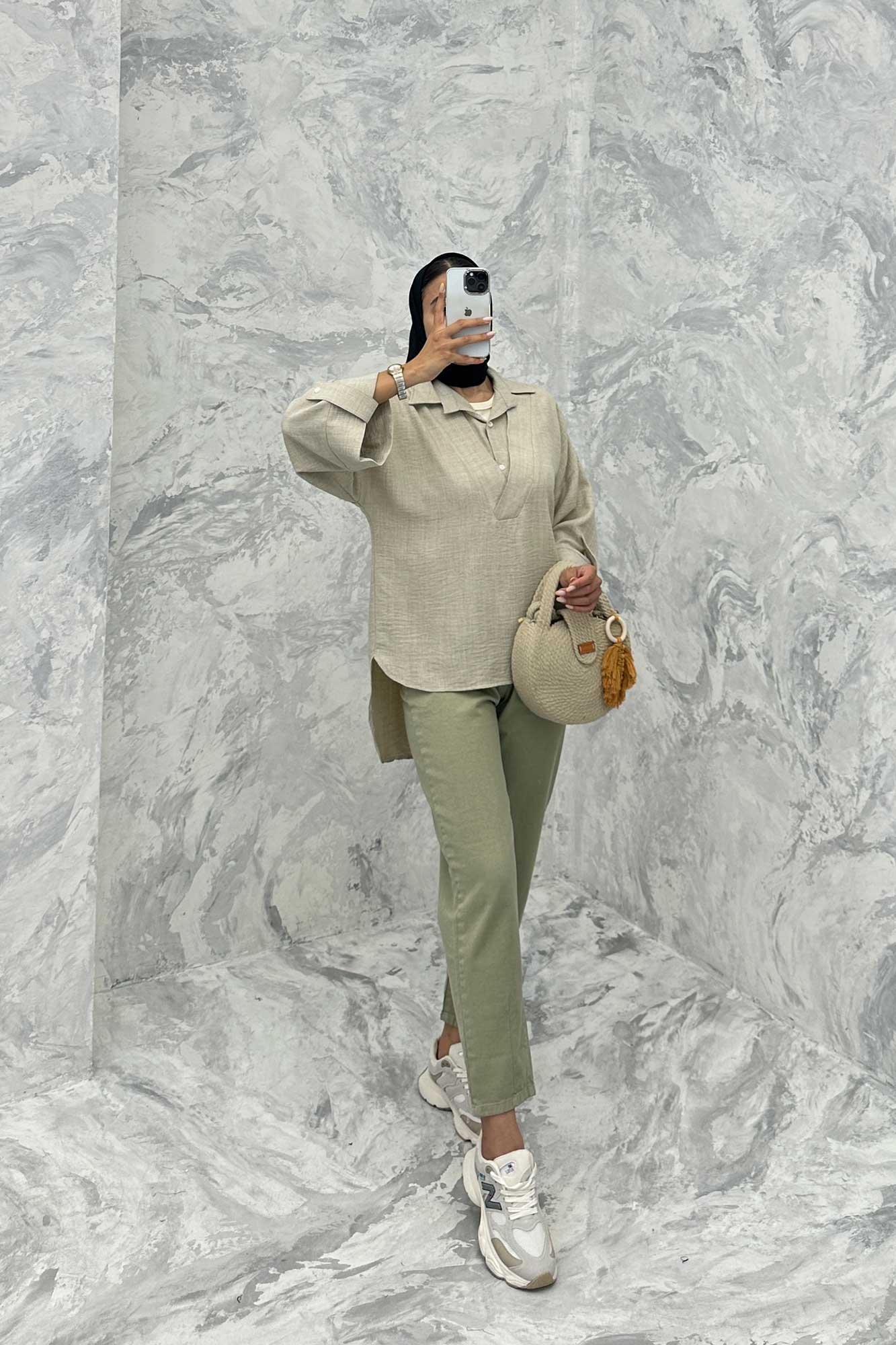 بلوز شانتون دو یقه پشت بلند