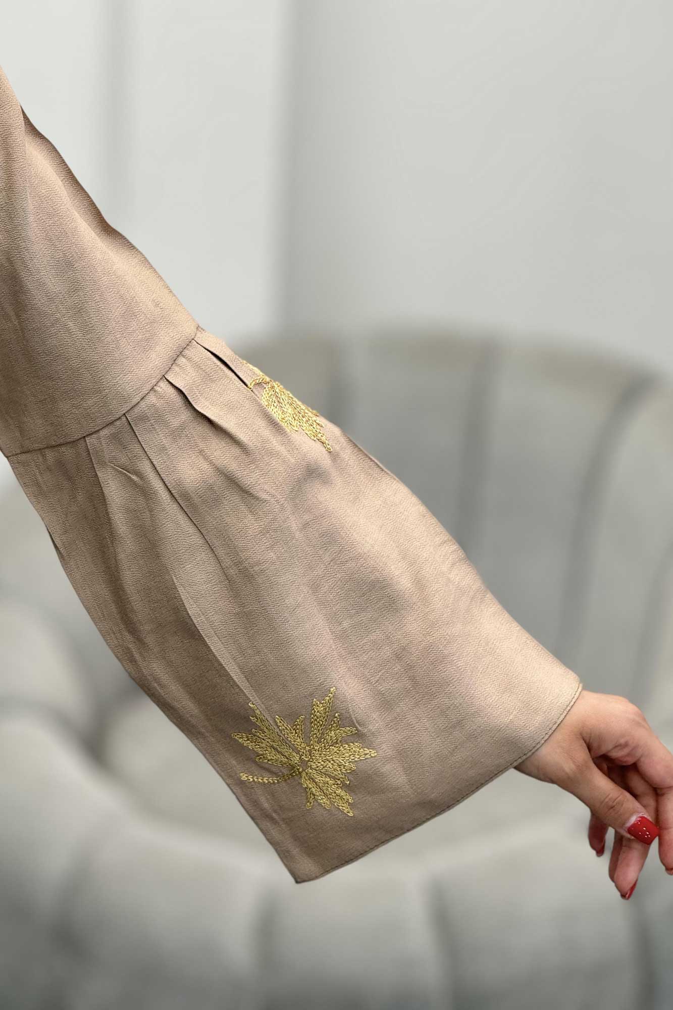 بلوز گلدوزی آستین زنگوله ای