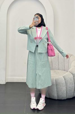 ست کت و دامن کوتاه تیتانیک