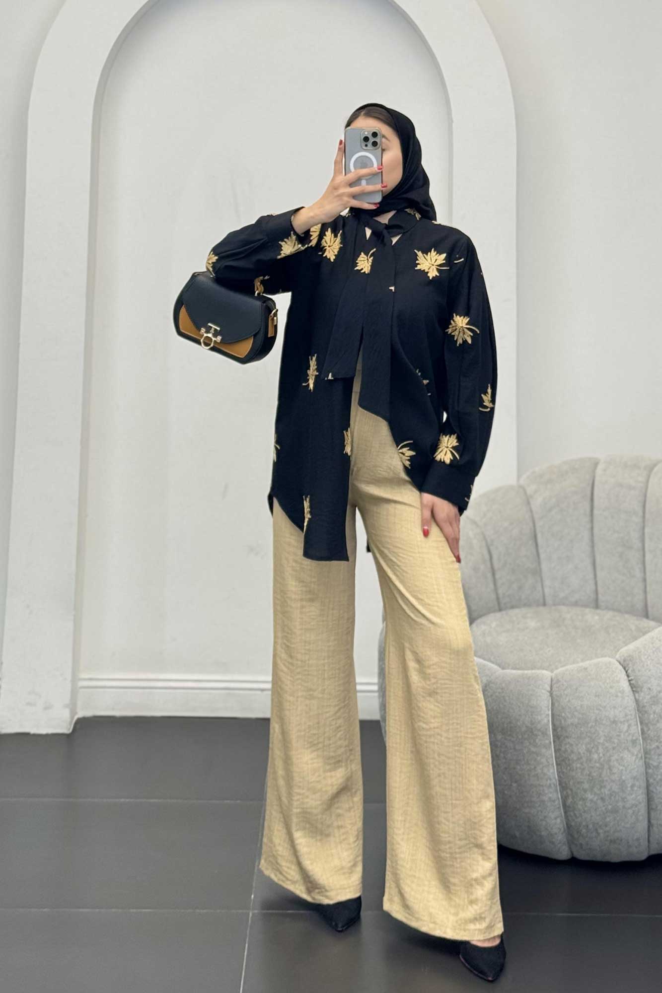 شومیز تک دکمه گلدوزی یقه بنددار