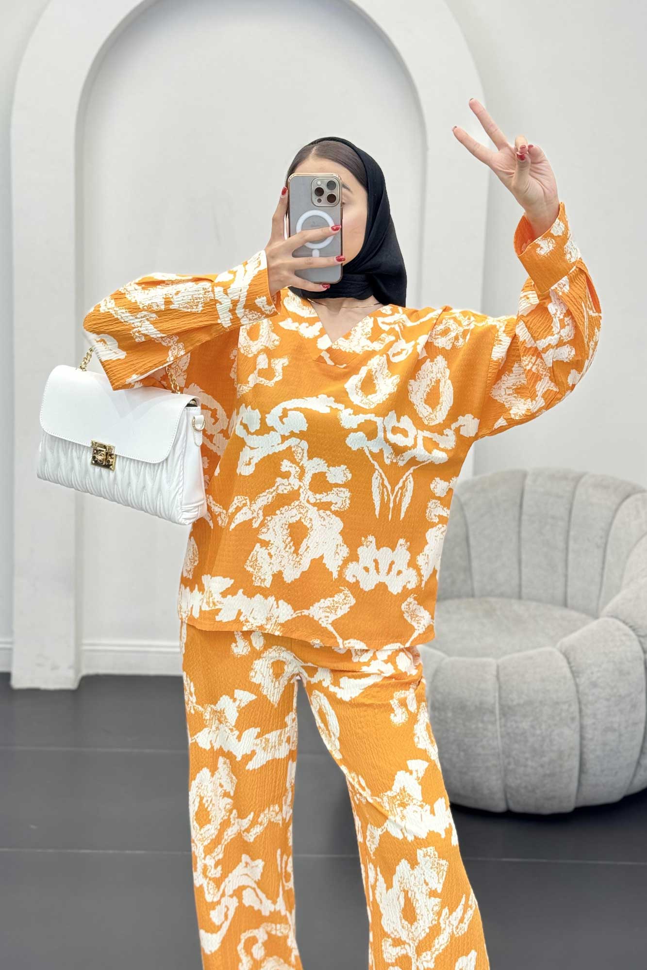 ست بلوز و شلوار یقه هفت کاملس