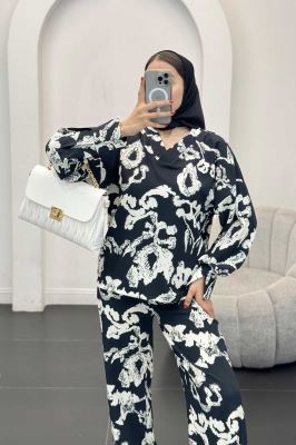 ست بلوز و شلوار یقه هفت کاملس