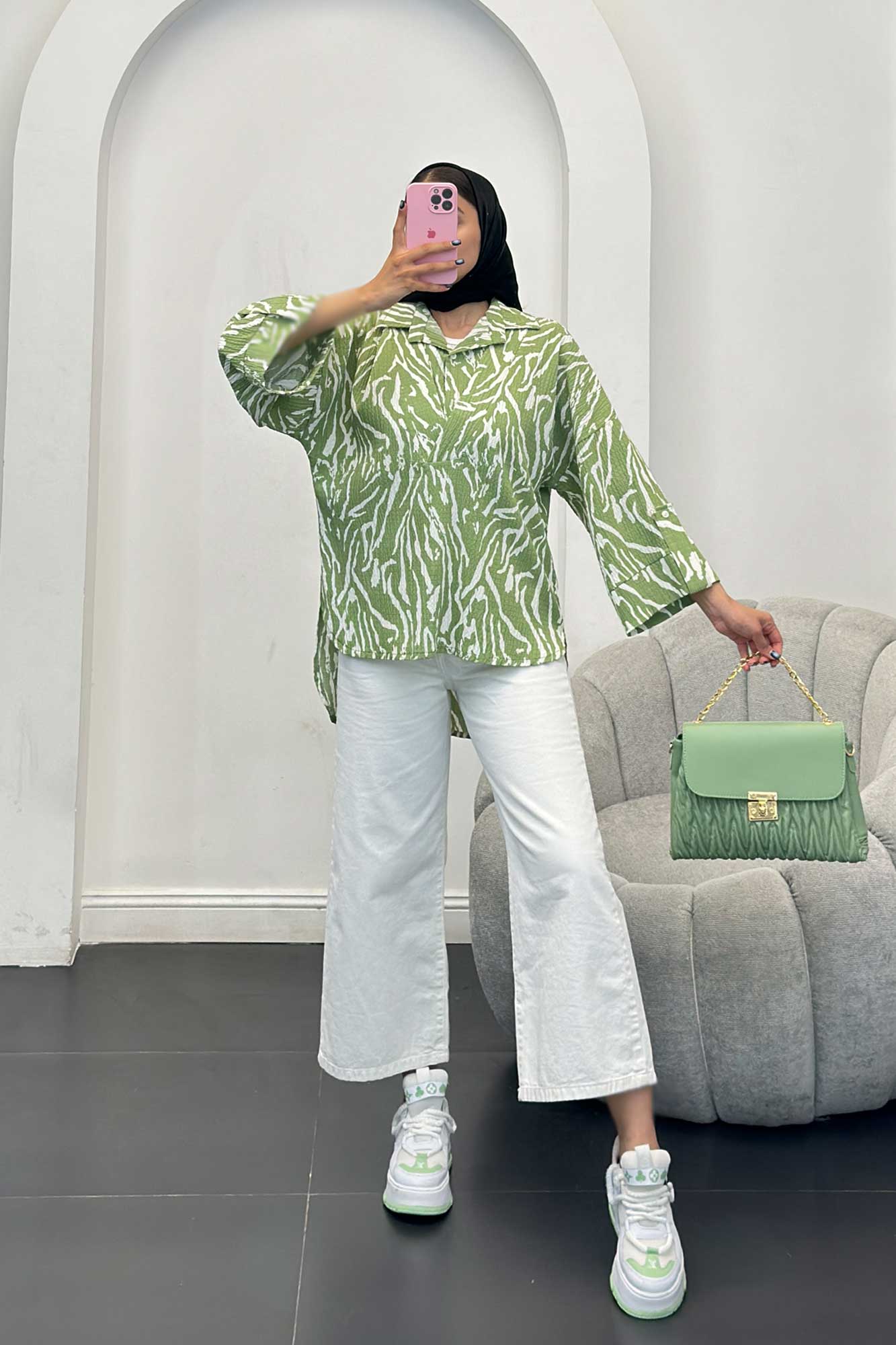 بلوز کاملس دو یقه پشت بلند