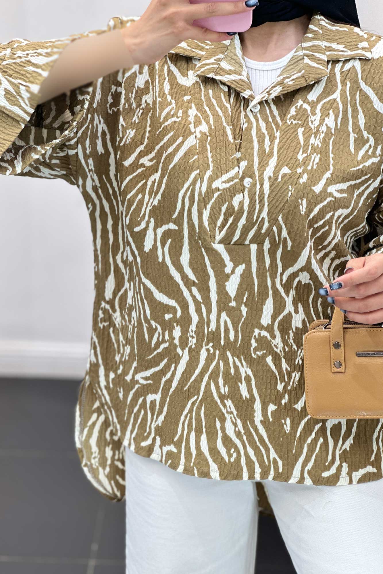 بلوز کاملس دو یقه پشت بلند