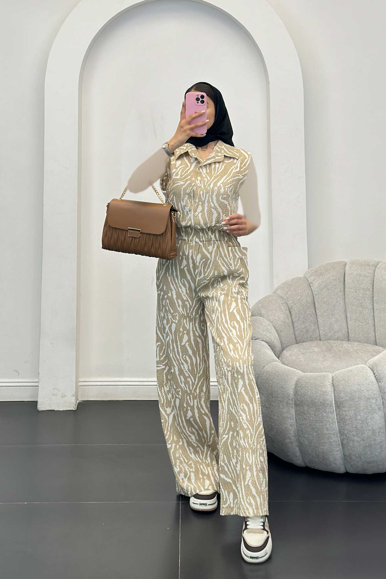 اورال کاملس کمرکش دکمه ای