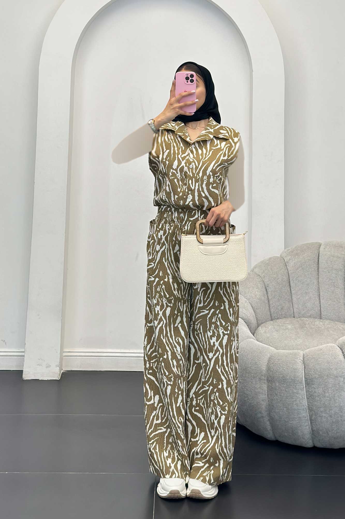 اورال کاملس کمرکش دکمه ای