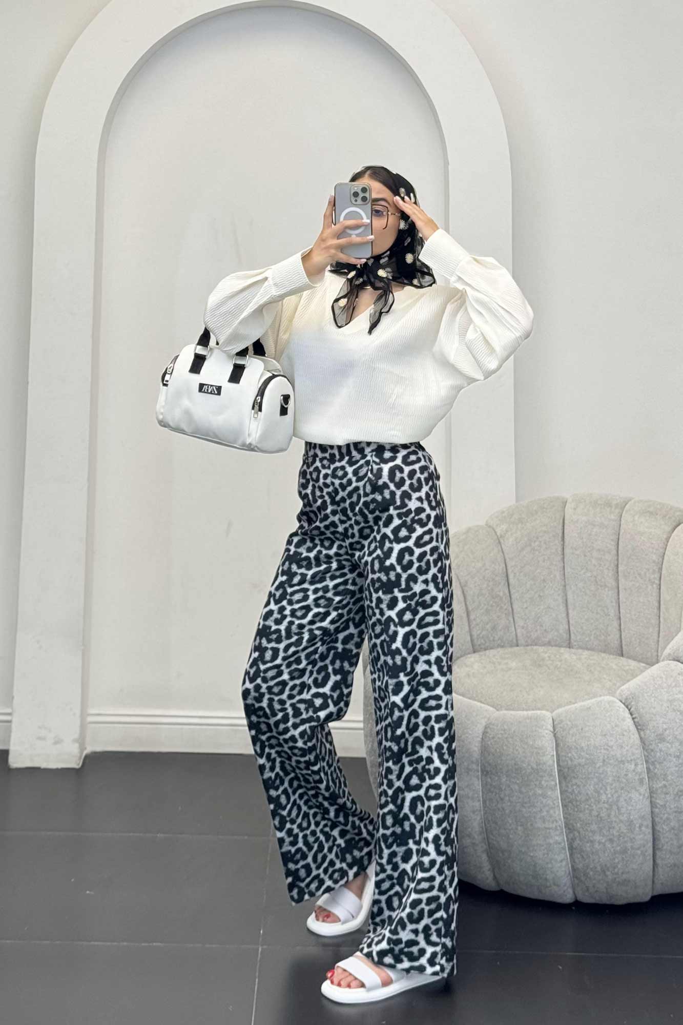 بلور یقه هفت السا آستین پیله