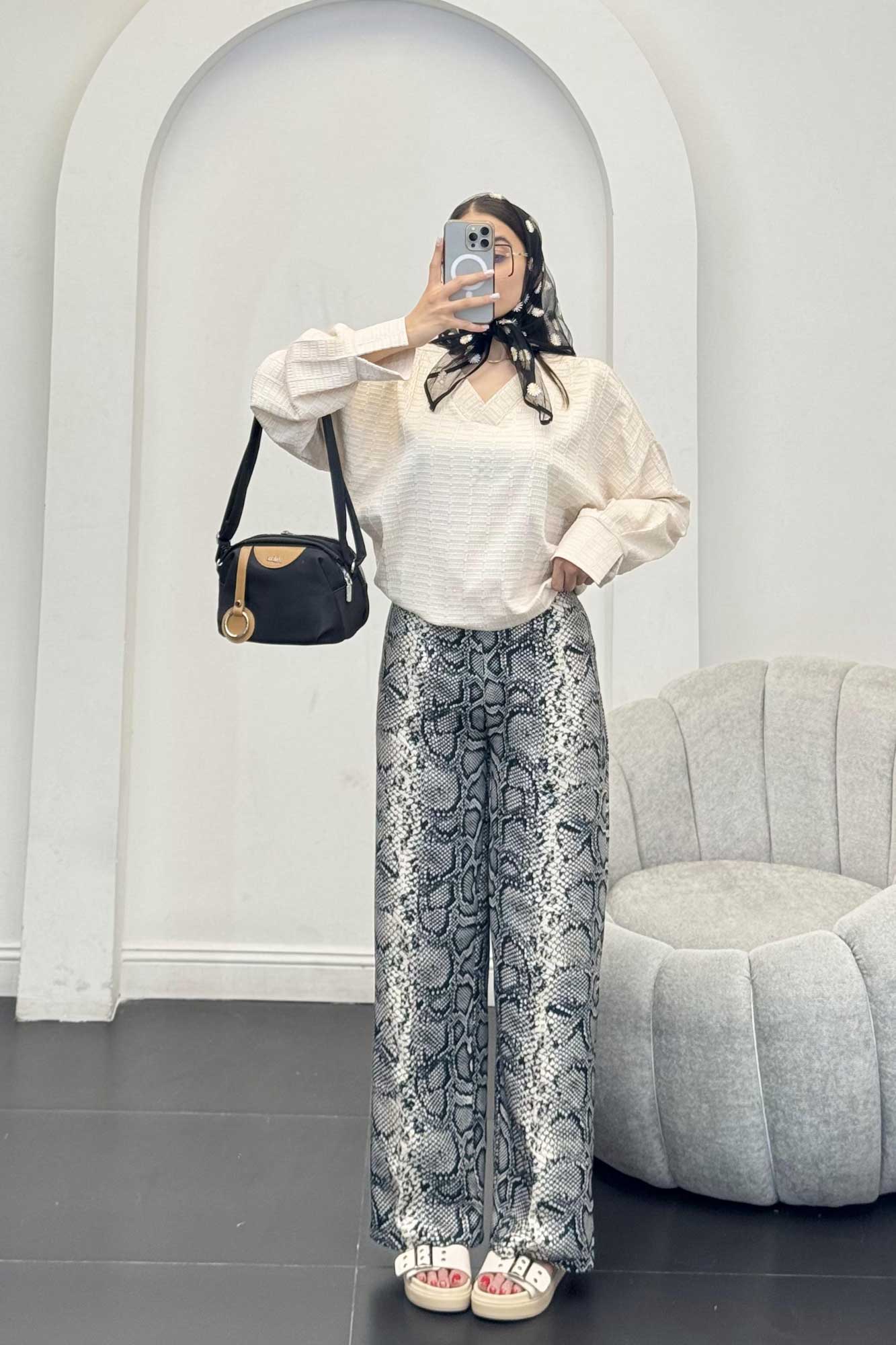 بلور یقه هفت نوا آستین پیله