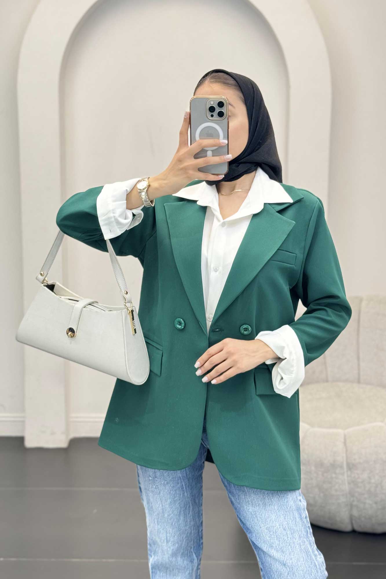 کت مازراتی لمه آبشاری لیدیا