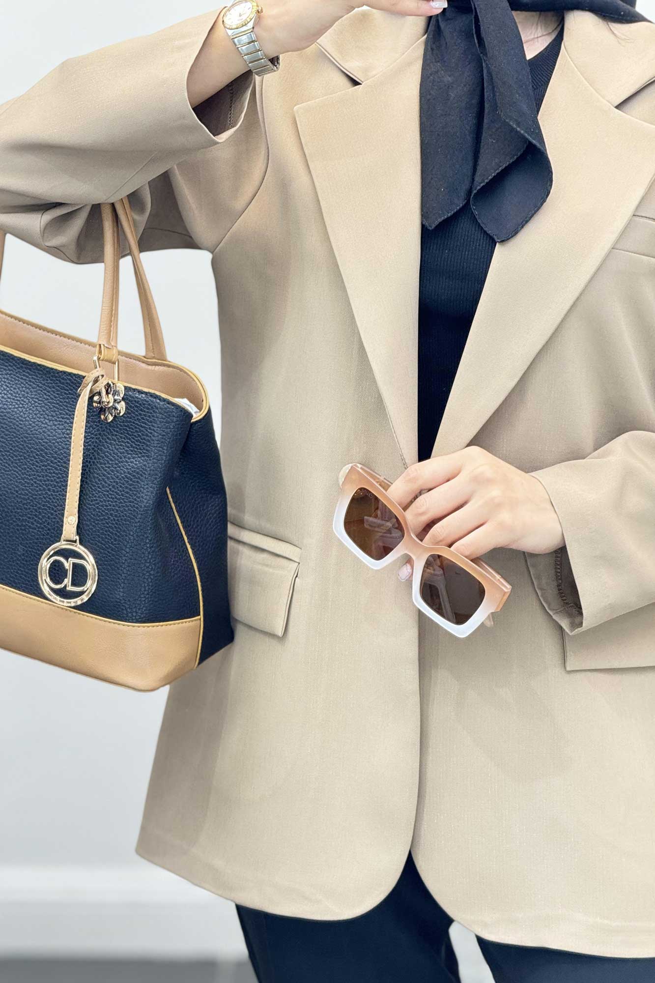 کت مازراتی لمه آبشاری لیدیا