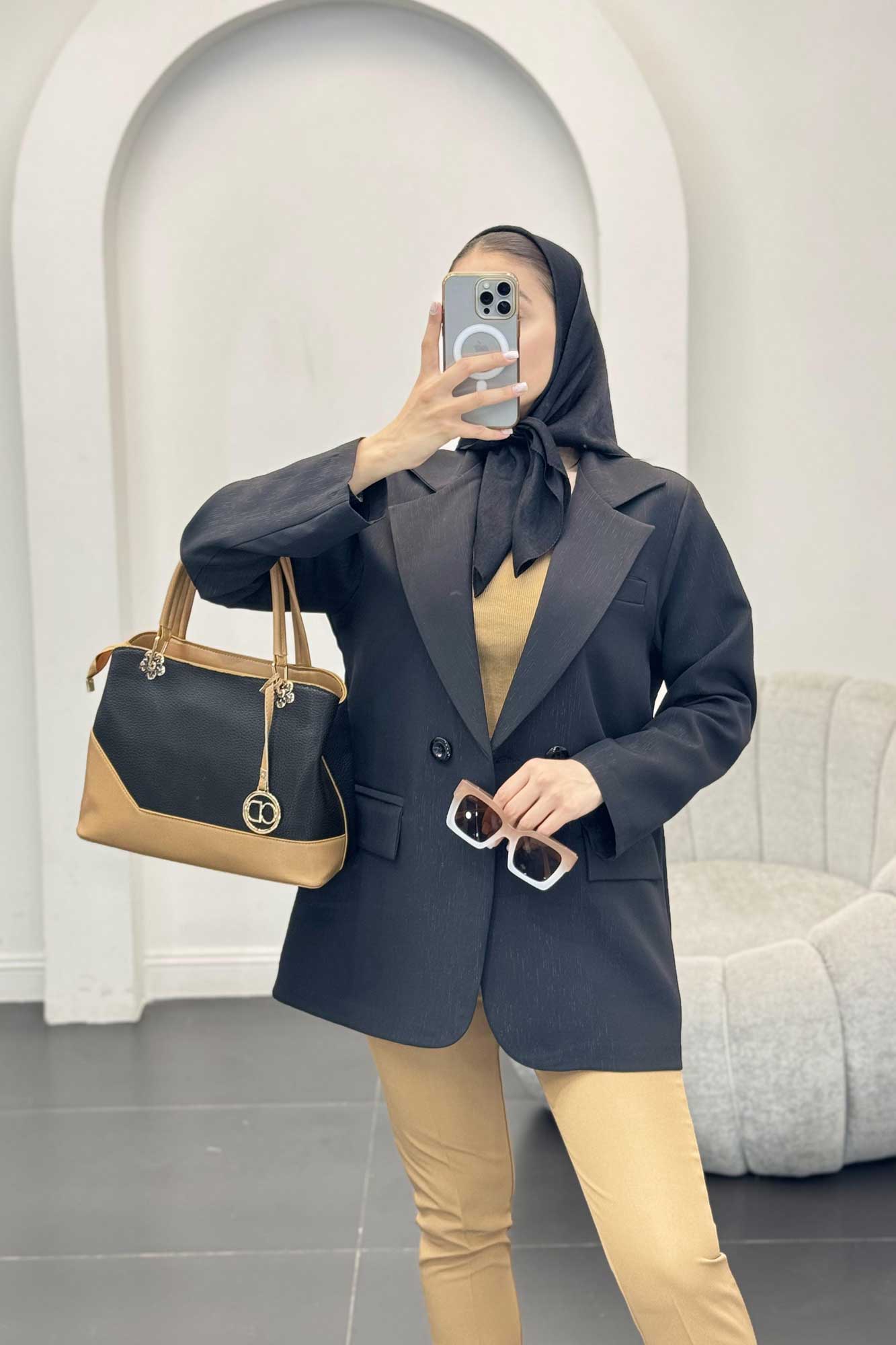 کت مازراتی لمه آبشاری لیدیا