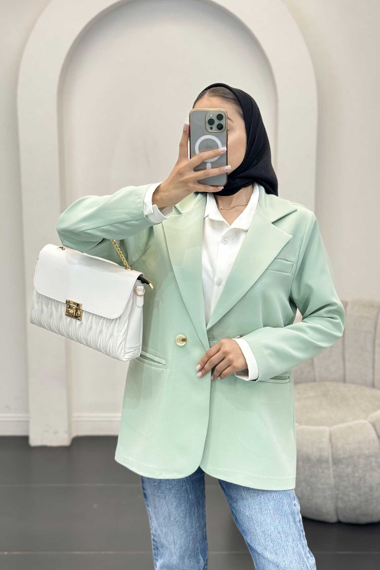 کت مازراتی لمه آبشاری لیدیا