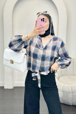 شومیز چهارخانه پایین گره