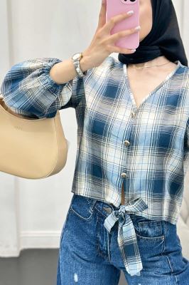 شومیز چهارخانه پایین گره