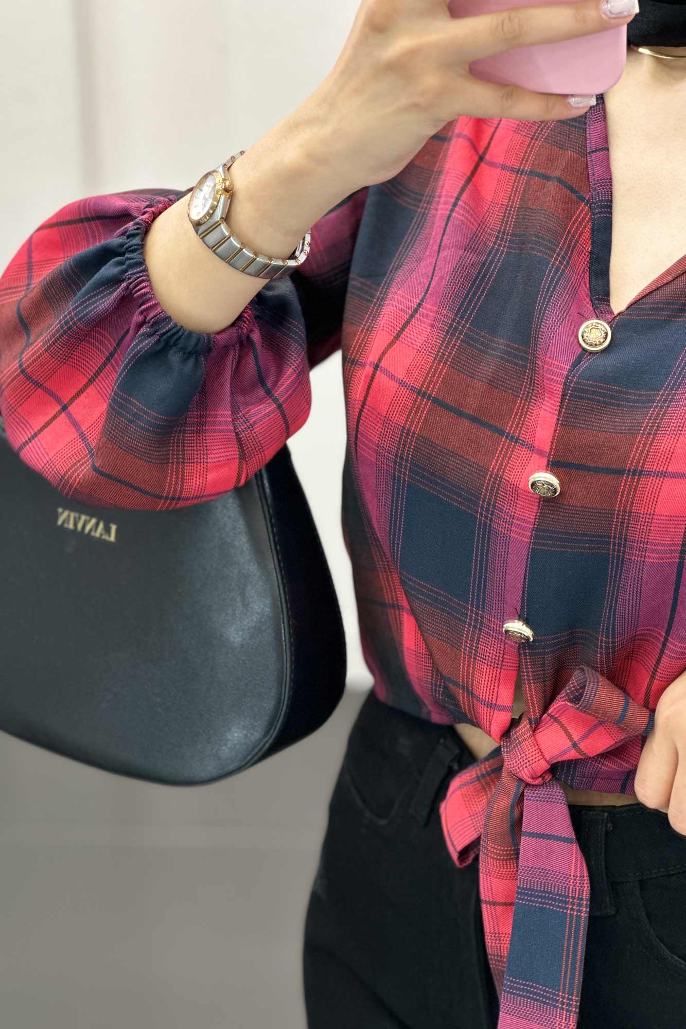 شومیز چهارخانه پایین گره