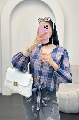شومیز چهارخانه پایین گره