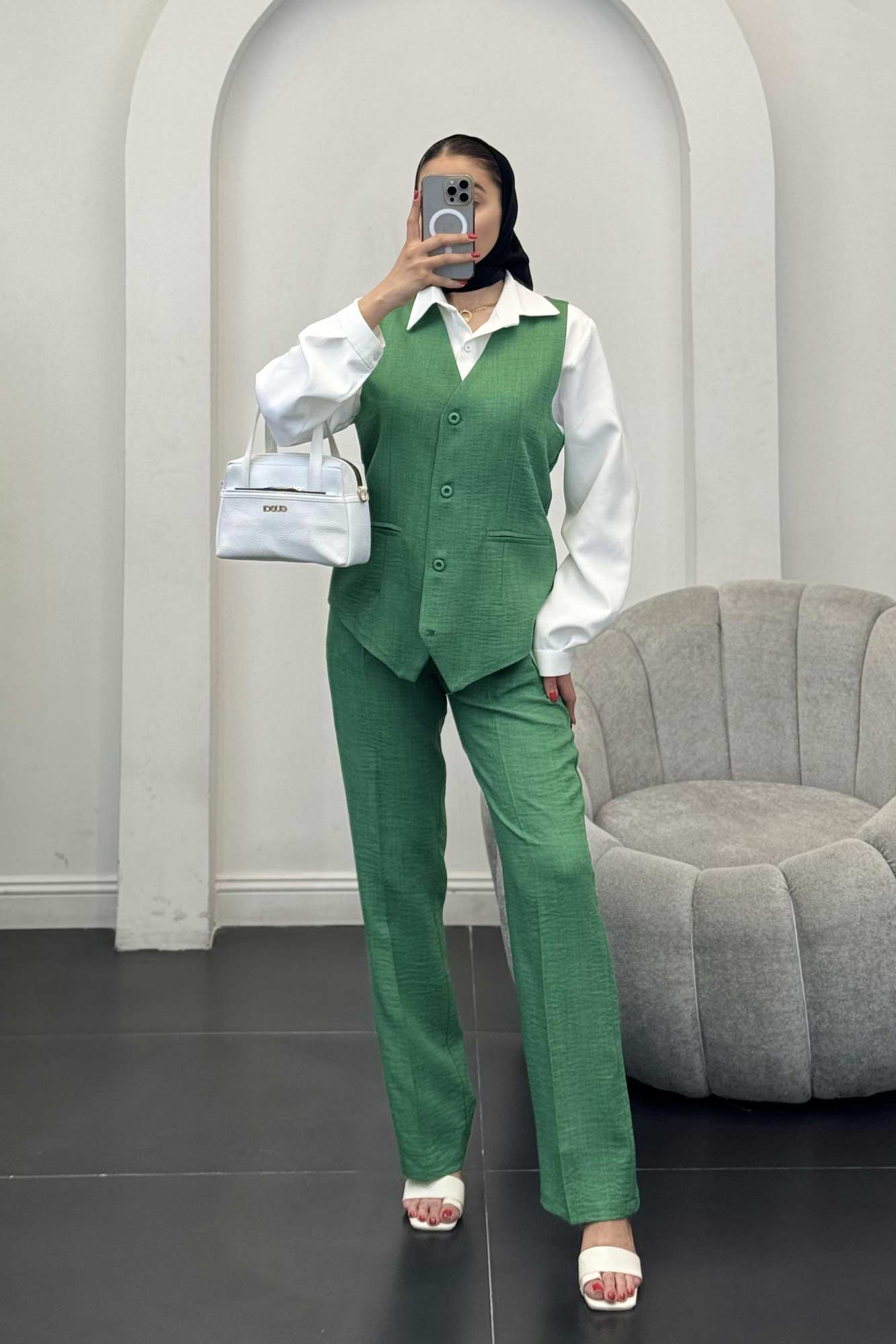 ست جلیقه شلوار شانتون یقه هفت بگ