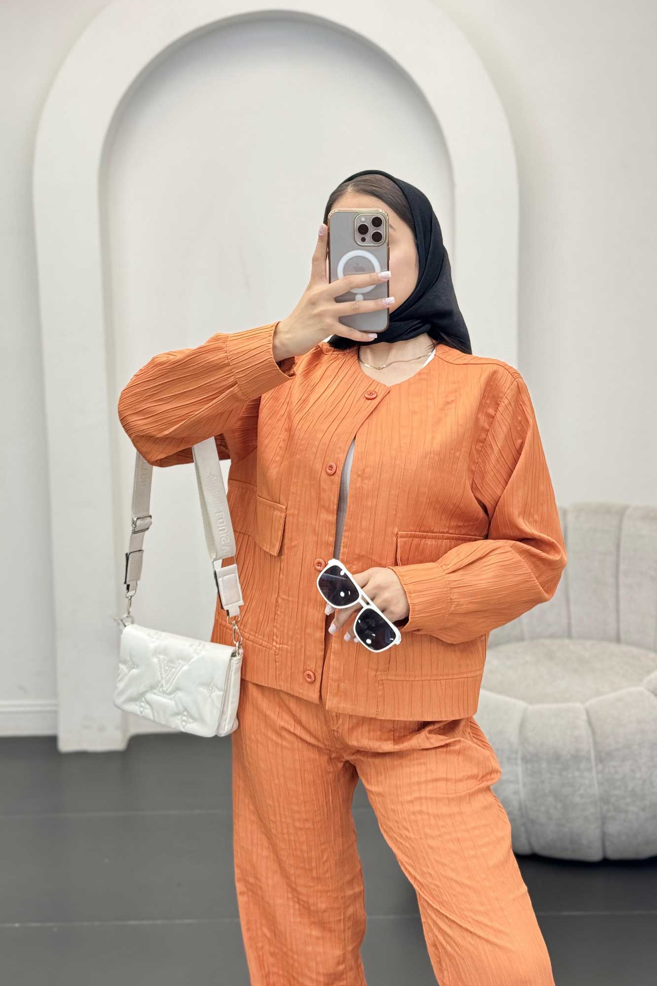 ست کت و شلوار کریشه والنسیا