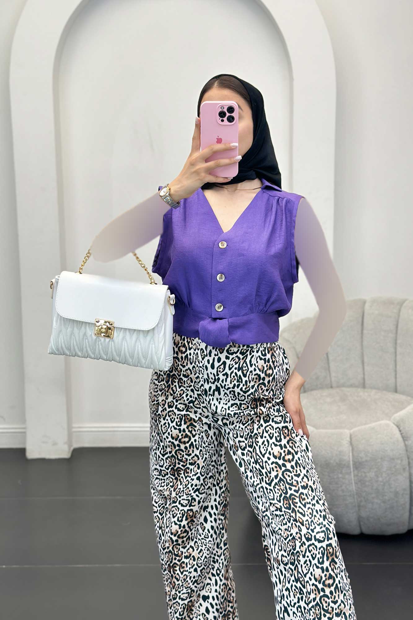 وست بابوس کراپ سینه چین پایین گره 