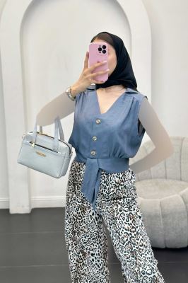 وست بابوس کراپ سینه چین پایین گره