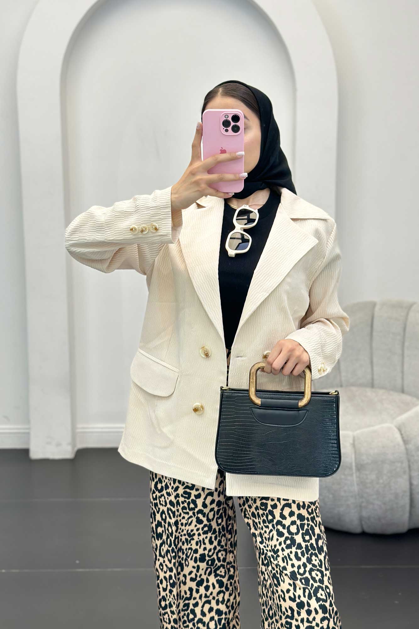 مانتو آستین سه دکمه السا مدل نوبل