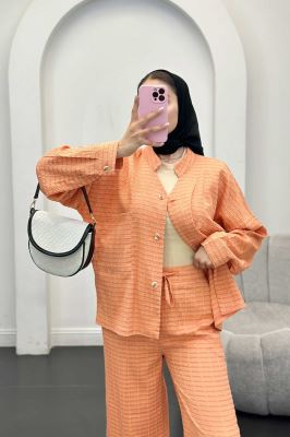 ست کت و شلوار نوا یقه گرد شیده