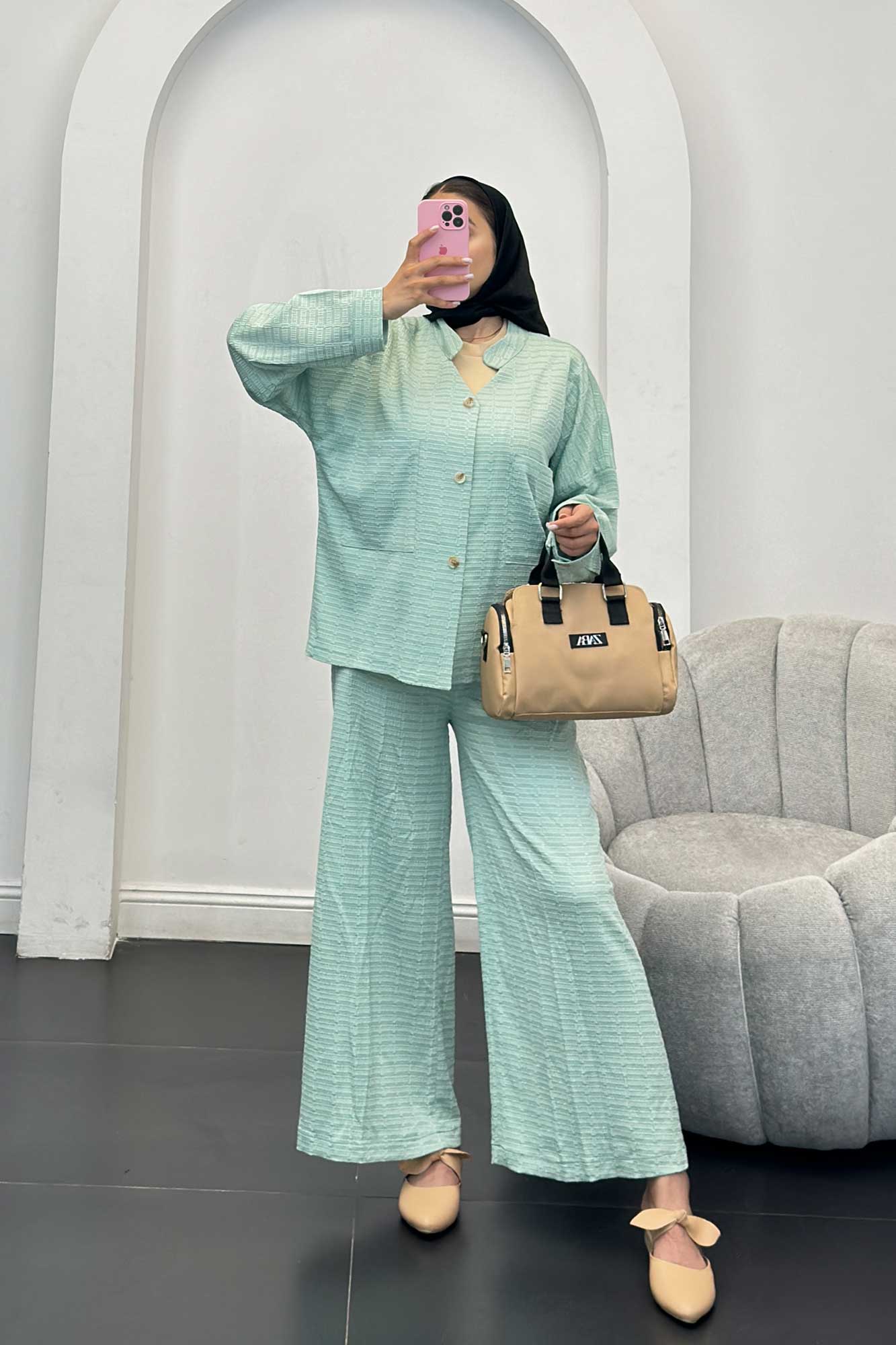 ست کت و شلوار نوا یقه گرد شیده