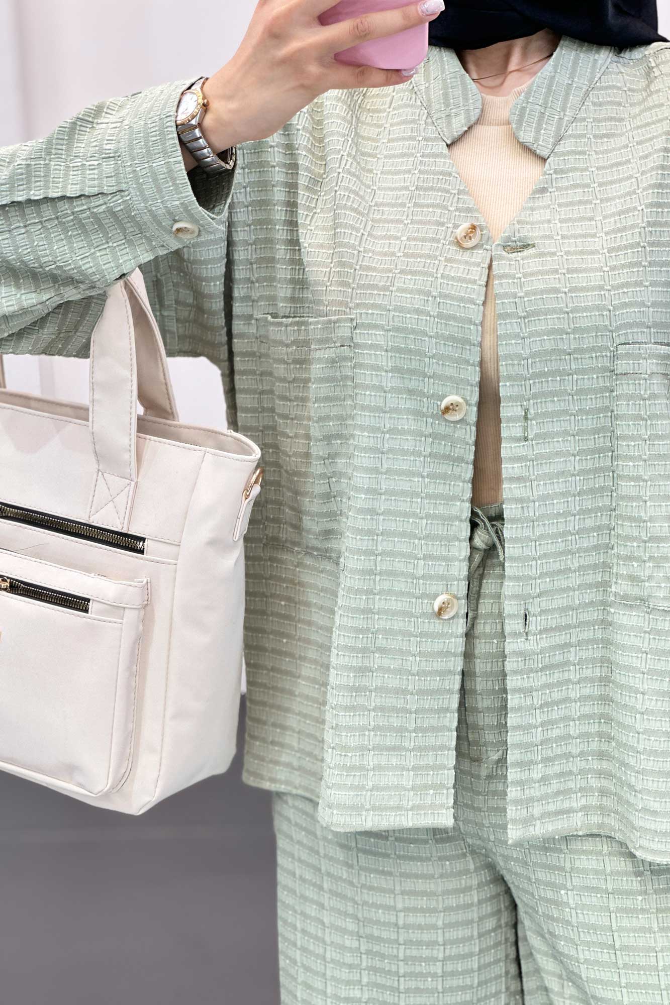 ست کت و شلوار نوا یقه گرد شیده