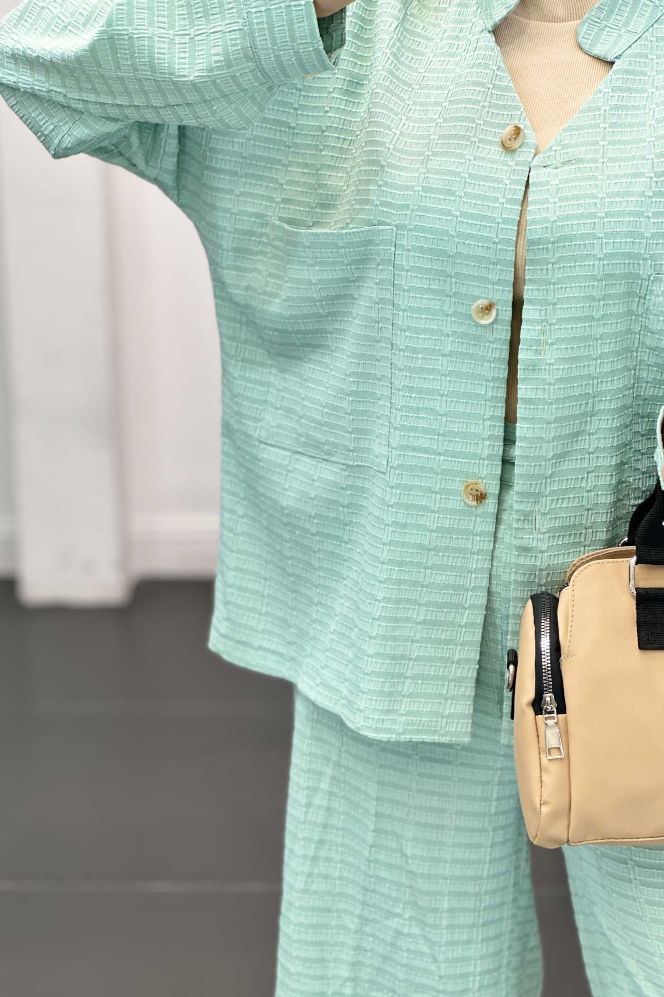 ست کت و شلوار نوا یقه گرد اوچر