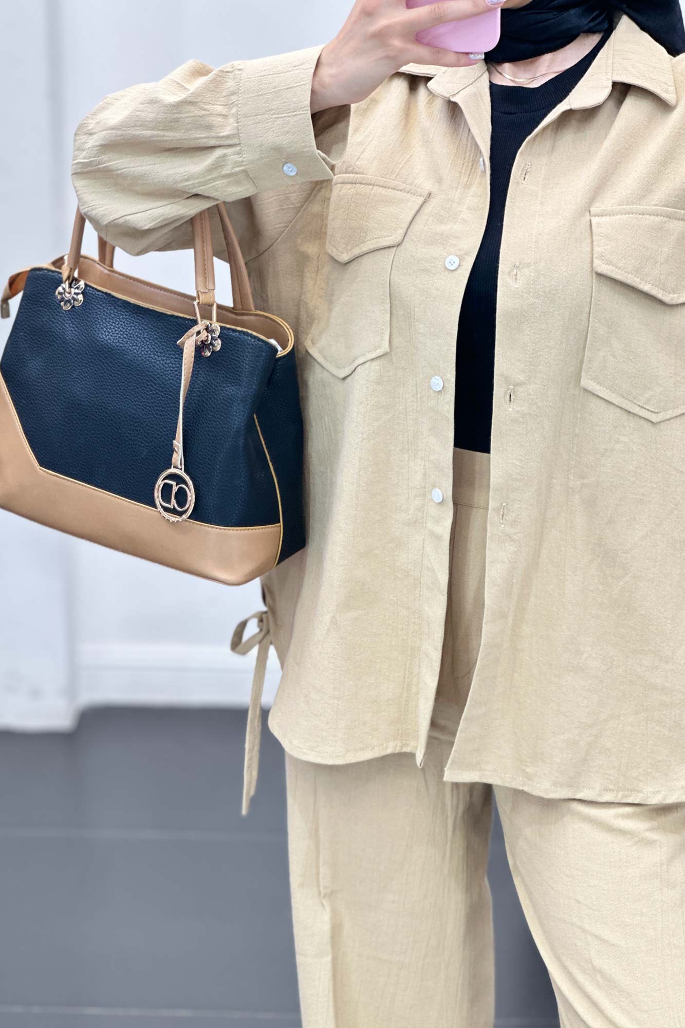 ست شومیز و شلوار لینن دو جیب پاکتی بغل بنددار