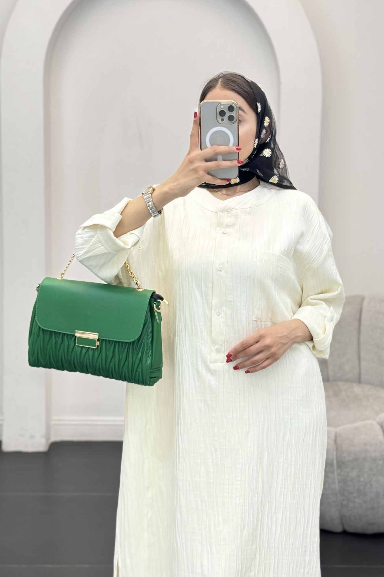 پیراهن کریشه بلند سه دکمه لیوسا