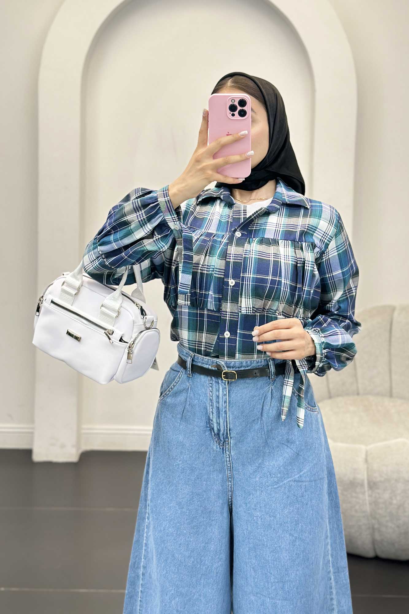 شومیز چهارخانه سینه چین