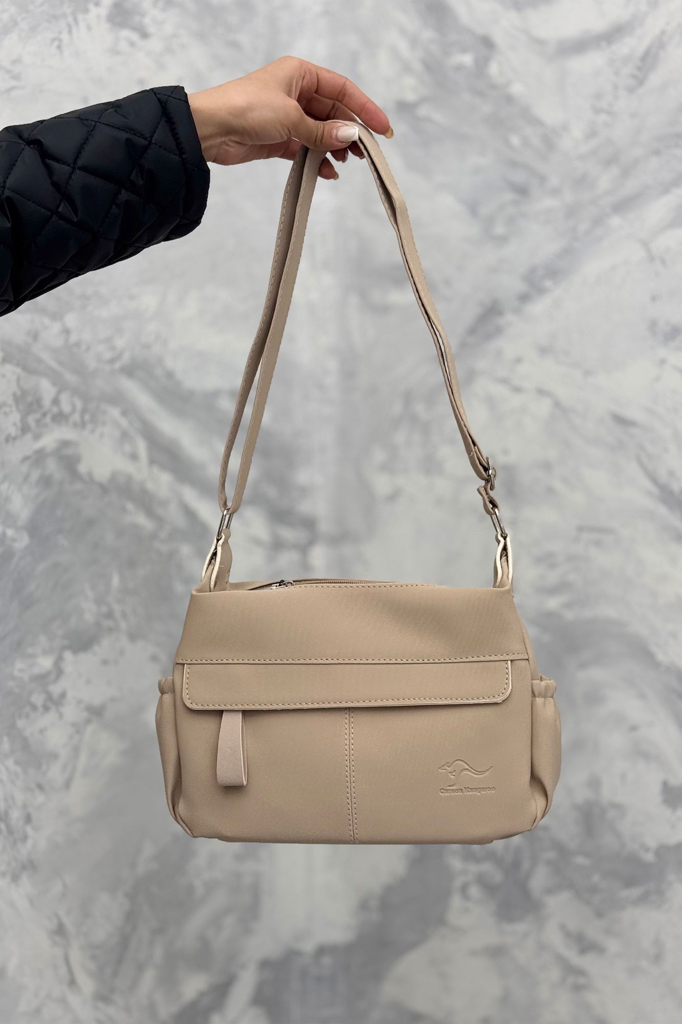 کیف تک بند کانگرو1353