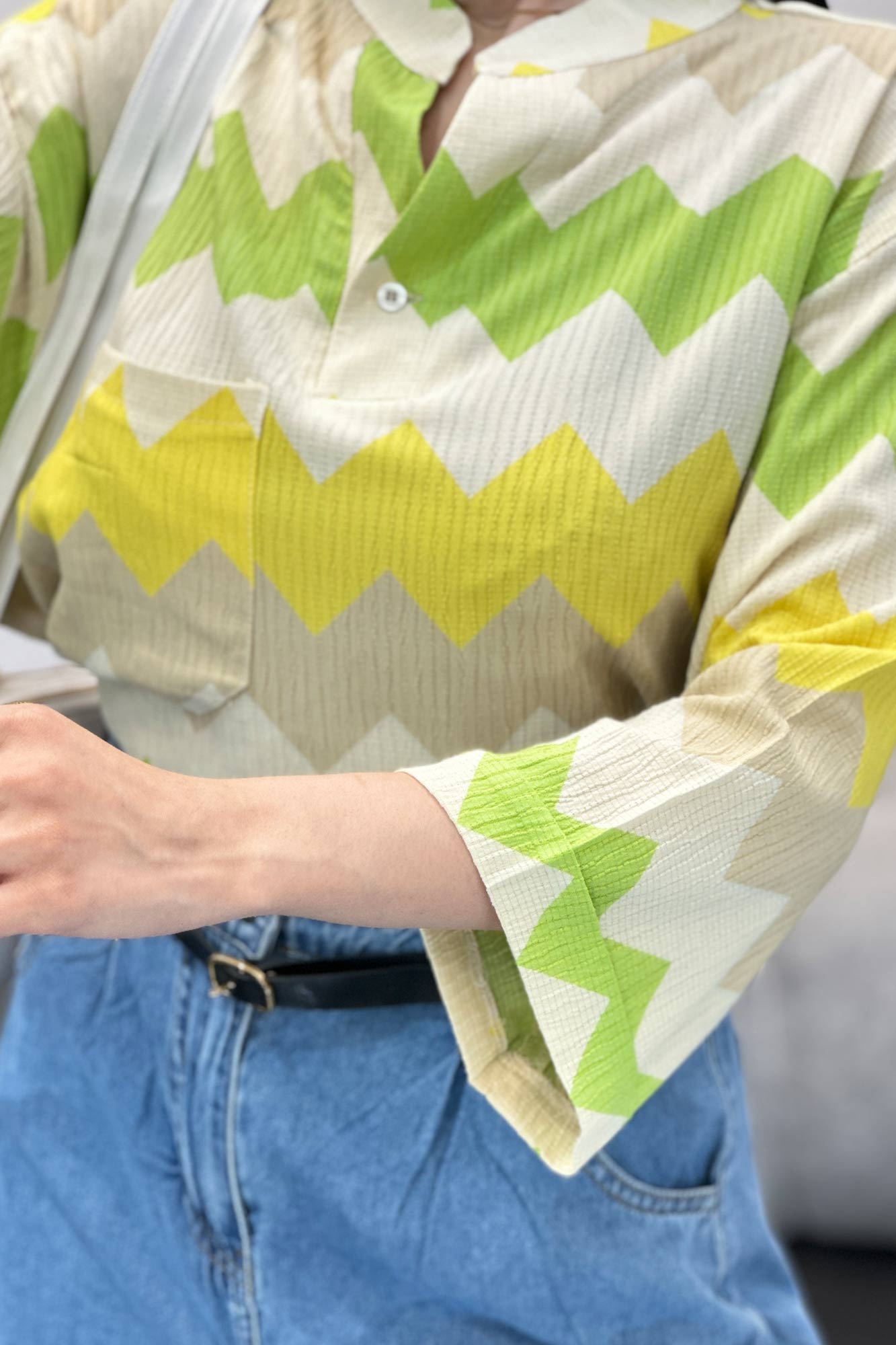 بلوز کراش جناقی تک جیب