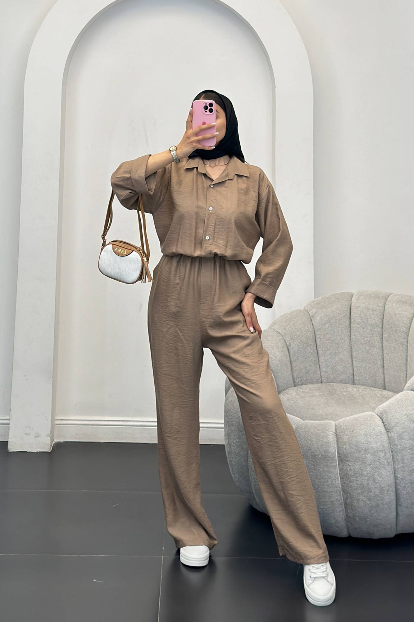 اورال آستین دار کرسپو آدرینا