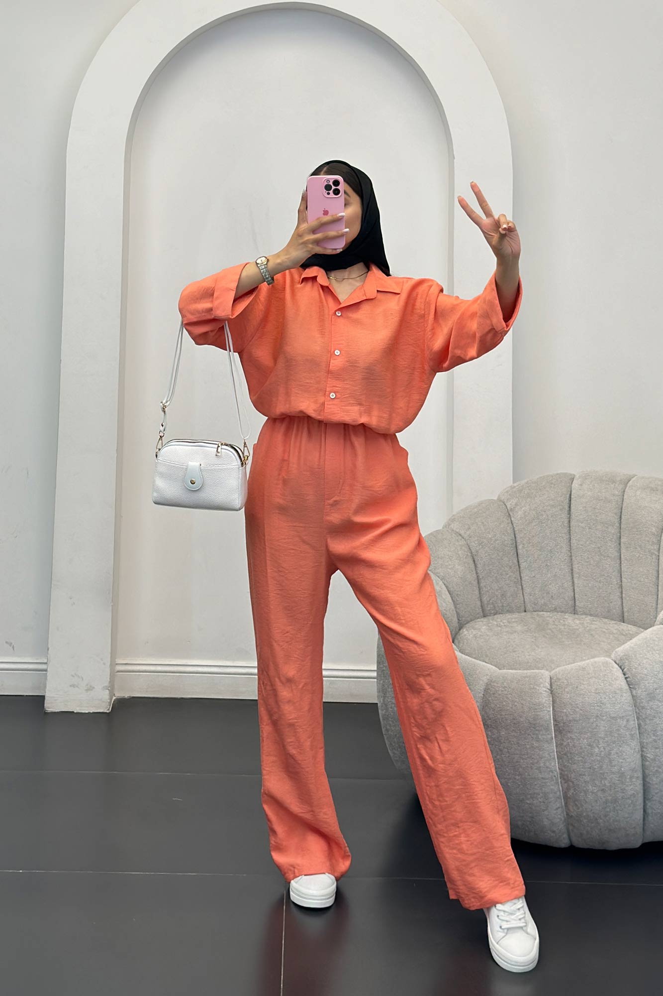 اورال آستین دار کرسپو آدرینا